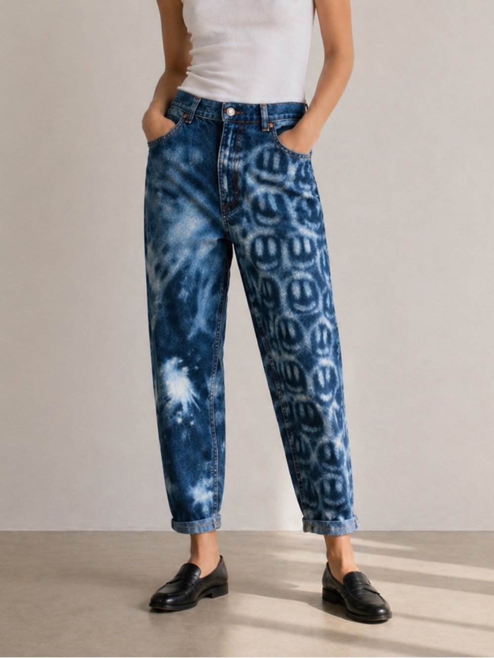 Route 66 Relaxed Fit High Waist Acid Washed Smiley Face Boyfriend Jeans size 5/6